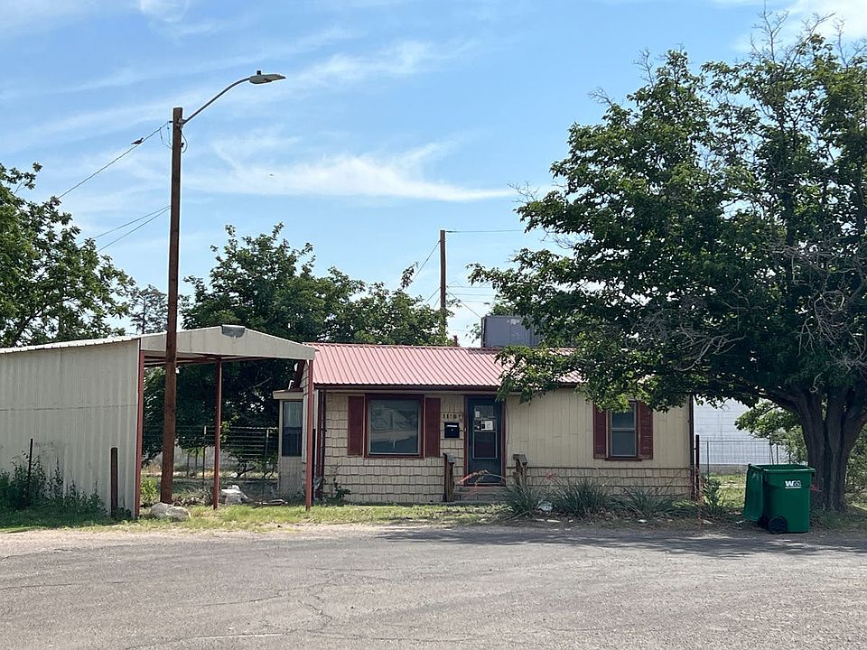 1st image of 1118 Mosely Cir