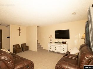 1329 Sweetwater Rd, Douglas, WY 82633