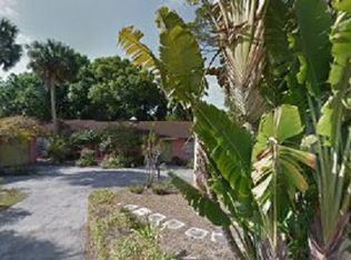 5214 Bethany Ln, Haverhill, FL 33415