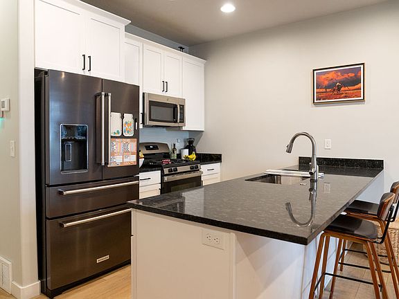 5th image of 15018 S Wild Horse Way W