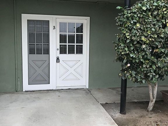 2nd image of 5305 Lorna St APT B
