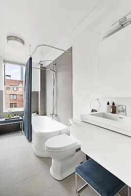 Rented by Compass | media 31