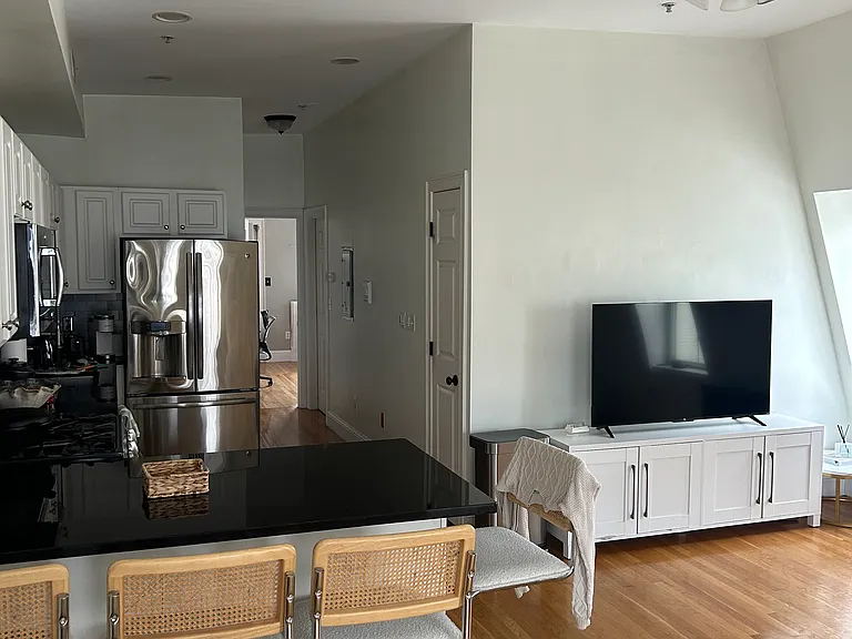 47 Dorchester St #26 — Photo 16