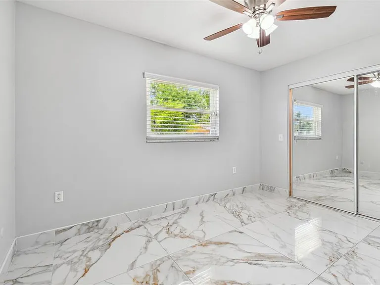 1302 Brandonwood Dr — Photo 43
