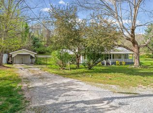 35 Bud Parker Ln, Erin, TN 37061