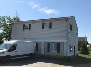 1088 S Chapel St, Newark, DE 19702