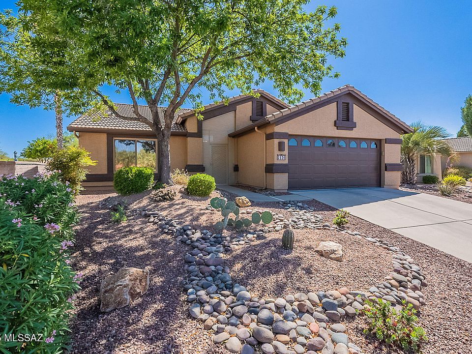 1st image of 2136 E Desert Fox Dr