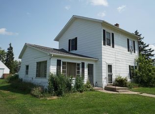 602 W Galena Ave, Warren, IL 61087