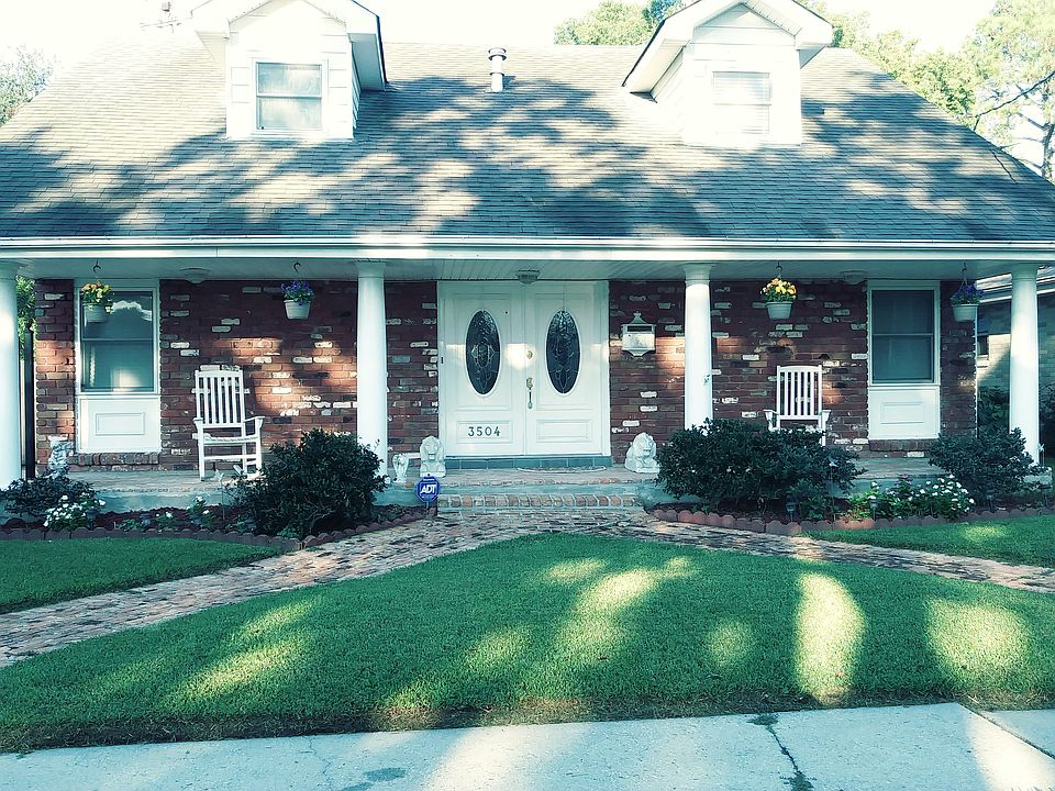 1st image of 3504 Taft Park