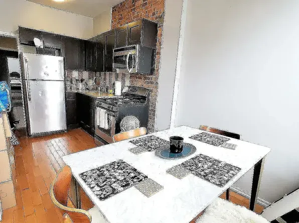 217 Hull Street image 1 of 9