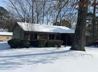 901 Brookview St, Benton, AR 72015