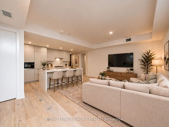3rd image of 346 Davenport Rd #403