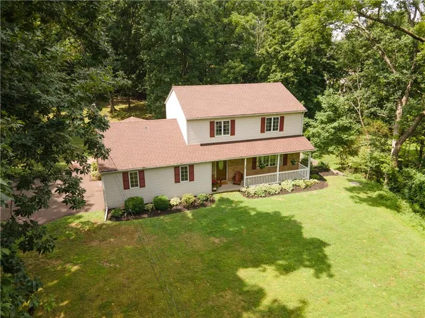 748 Rolling Hills Rd, Ottsville, PA 18942