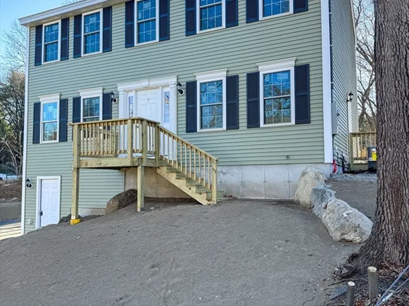 77 Dewey Ave, Leominster, MA 01453