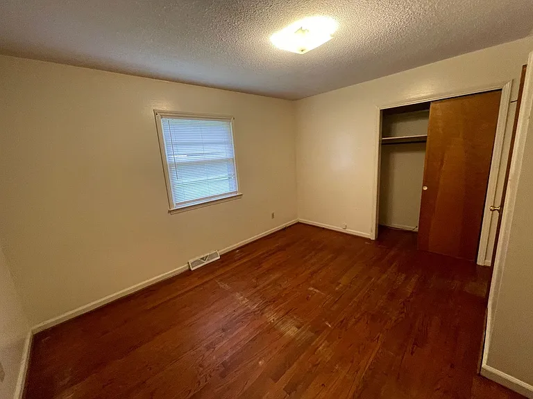 SHJ111-314 Davis Road — Photo 10