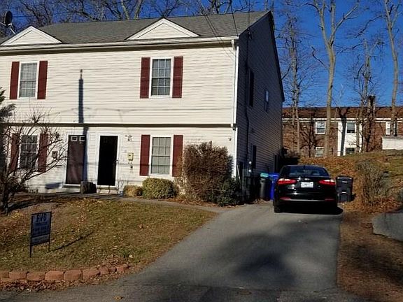 2nd image of 74 Metcalf Ave