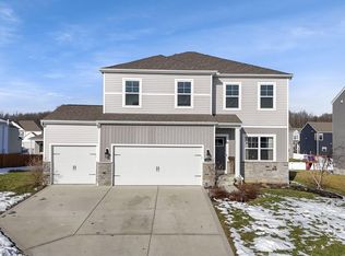 132 Mayfield Dr, Granville, OH 43023