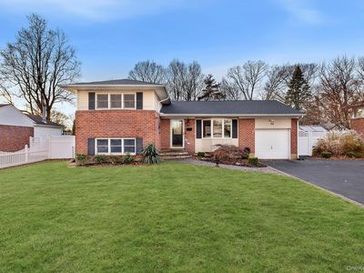 22 Niagara Lane, Commack, NY, 11725