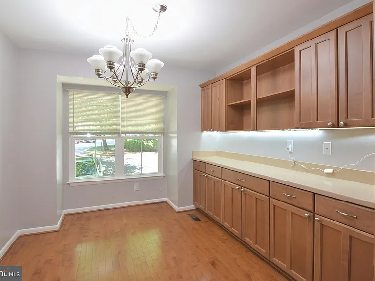13326 Waterside Cir — Photo 9