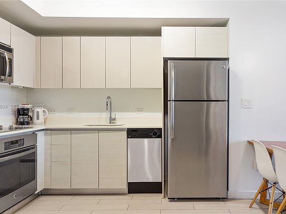 5th image of 2602 E Hallandale Beach Blvd #R309