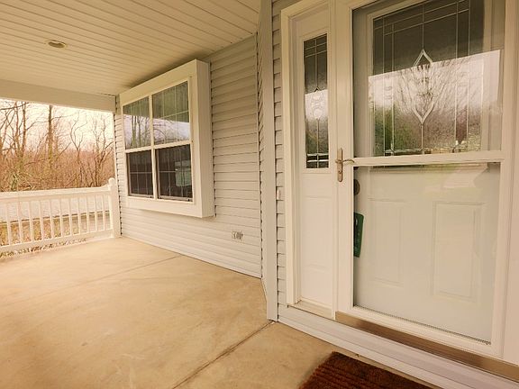 3rd image of 527 Baldwin Dr