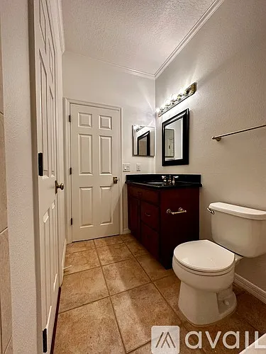 407 Iris St — Photo 52