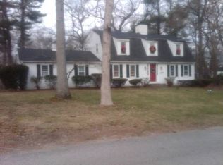 285 Crestwood Rd, Warwick, RI 02886