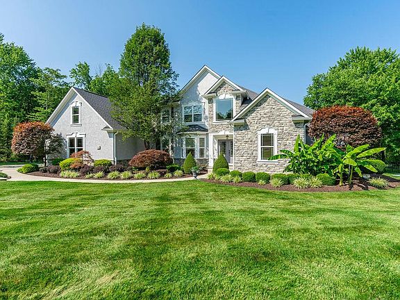 4th image of 7119 Hoover Reserve Ct S