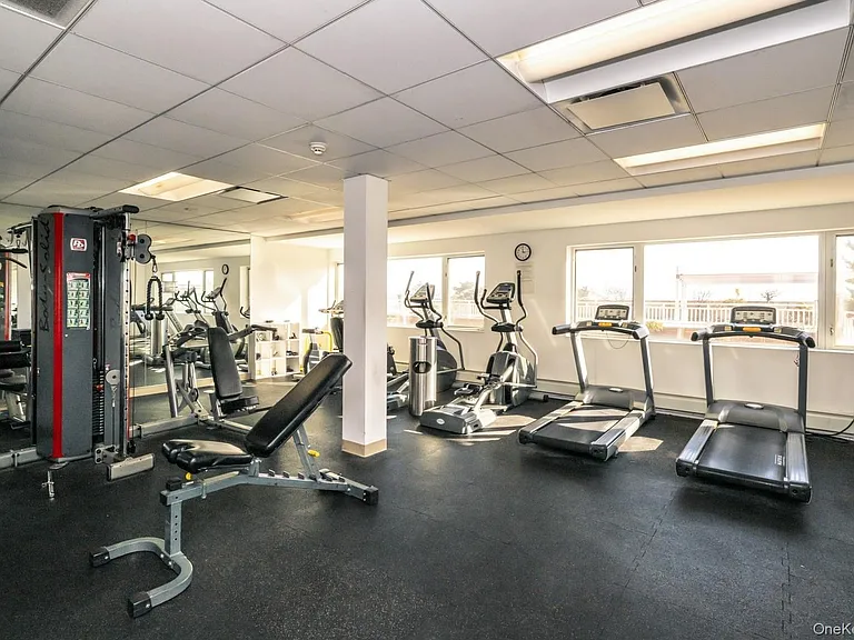 830 Shore Rd #4M — Photo 20
