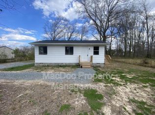 6037 Rosedale Dr, King George, VA 22485