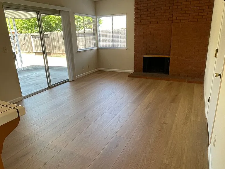 8421 Westwood Dr — Photo 13