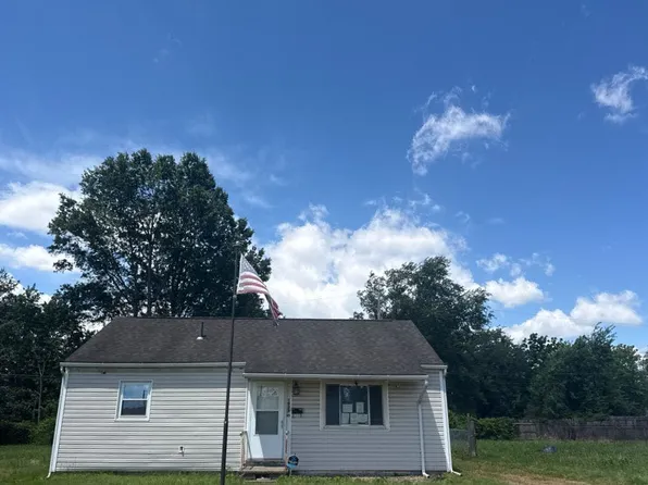 1933 Bollinger Ave NE, Canton, OH 44705
