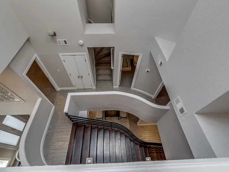 4040 Avondale Ave #402 — Photo 12