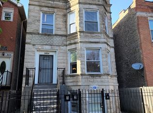 3824 W Grenshaw St, Chicago, IL 60624