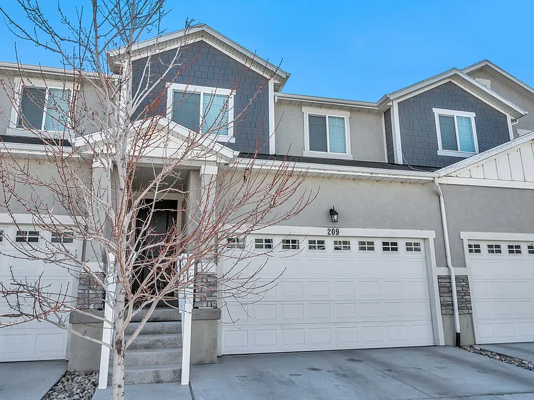 209 W Whitewater Dr — Photo 6