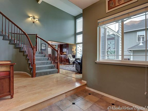 2nd image of 20506 Williamsburg Dr