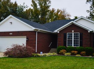 303 Babe Dr, Fairdale, KY 40118