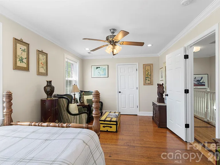 703 S Summit Ave #2 — Photo 23