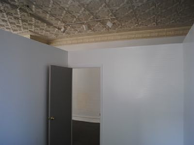 1st image of 3035 N Southport Ave #1F