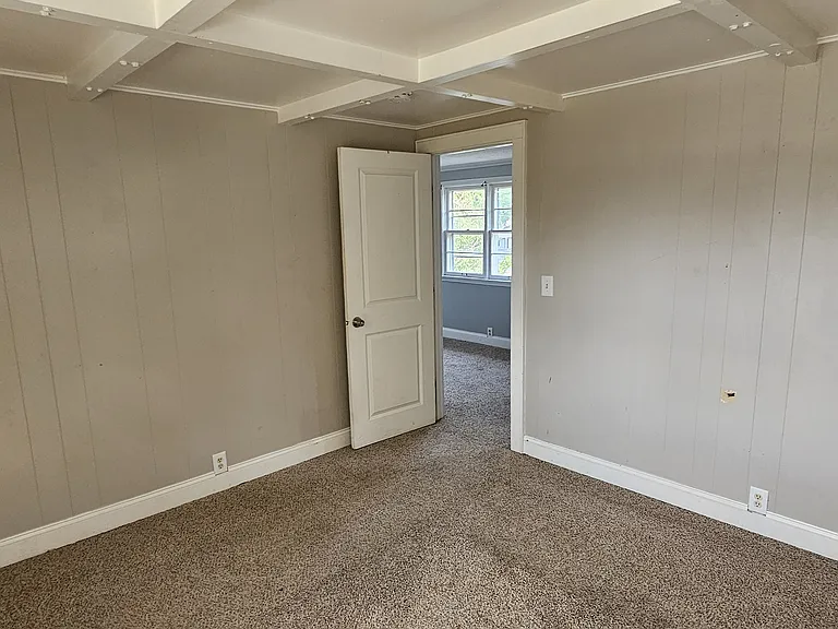3358 Upton Ave N — Photo 13