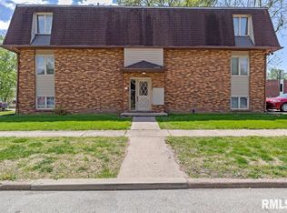 1001 S 1st St, Springfield, IL 62704