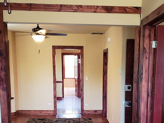 5th image of 14250 Lincoln Ave APT 2