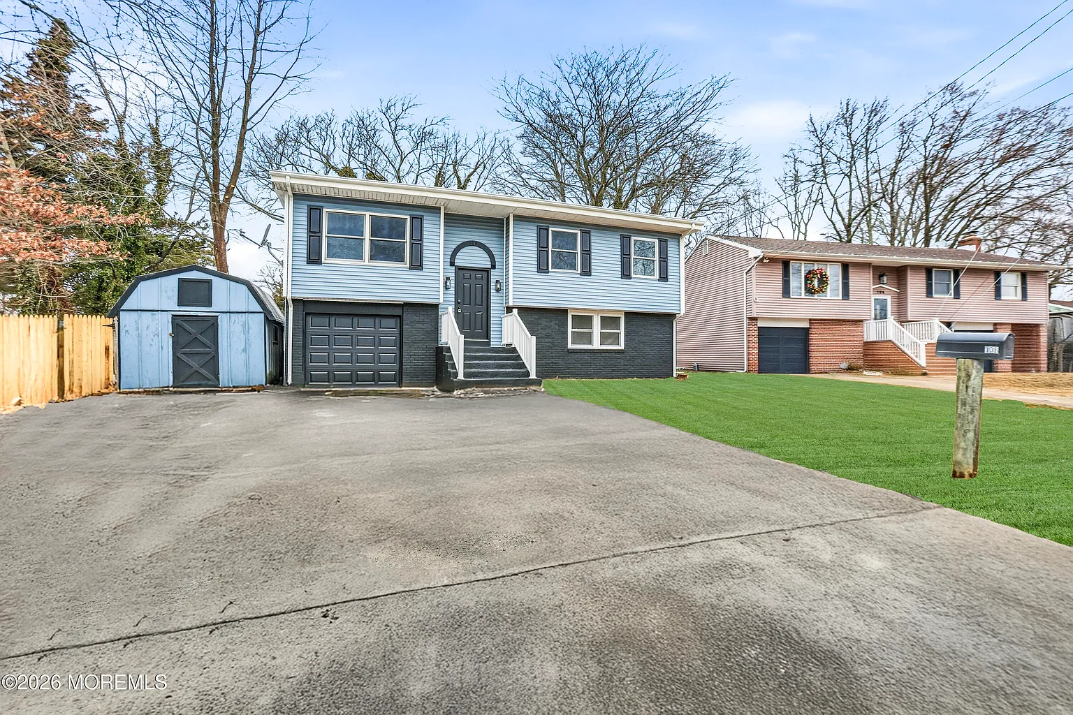 108 Lake Deerbrook Drive photo 1