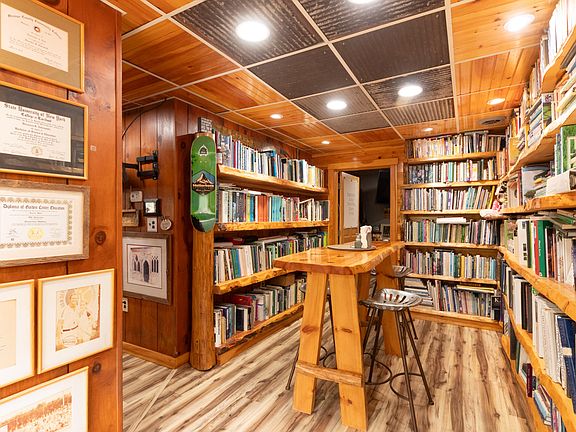 2nd image of 786 Howes Corner Road