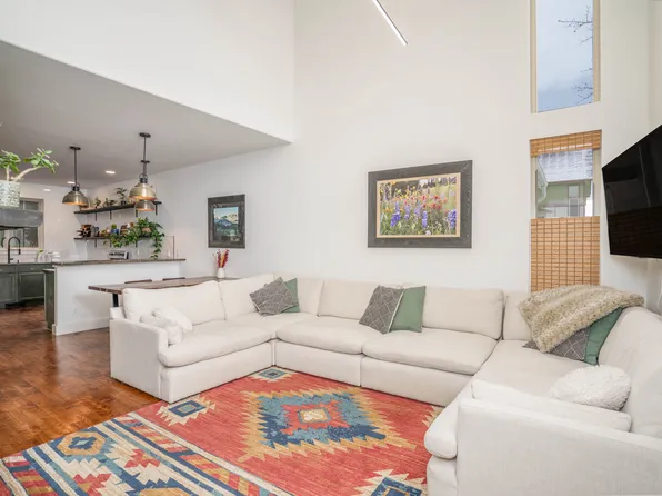 2218 Gallatin Green Blvd APT B, Bozeman, MT 59718