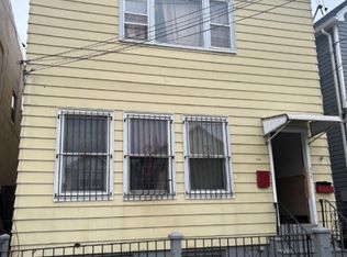 225 Pine St, Elizabeth City, NJ 07206