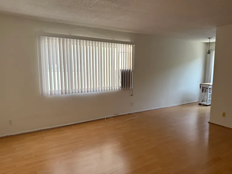 1512 Butler Ave #7 — Photo 5