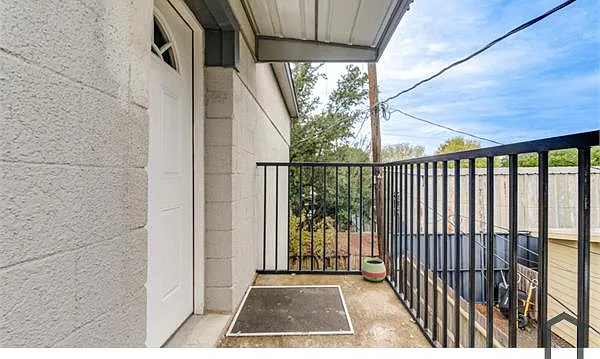 4323 Continental Dr #B — Photo 10