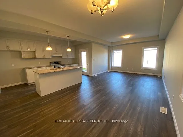 34 Pondcliffe Dr — Photo 14