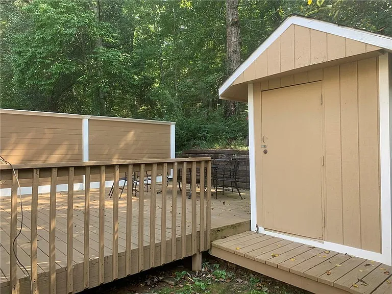 1652 Grist Mill Dr — Photo 16